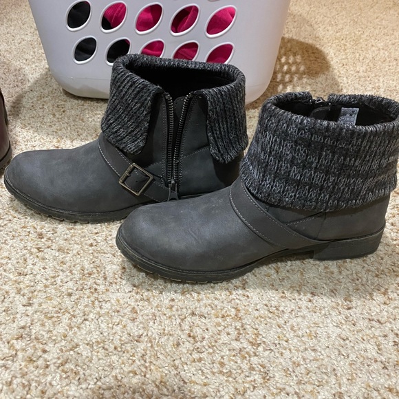 Rocket Dog Shoes Rocket Dog Ankle Boots Grey Size 8 Poshmark